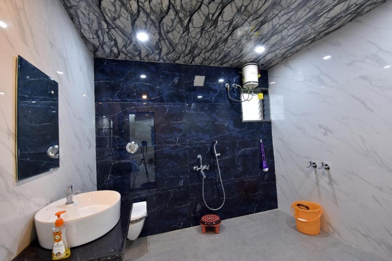 הוילה לונבלה Beauty And The Beast 4Bhk מראה חיצוני תמונה
